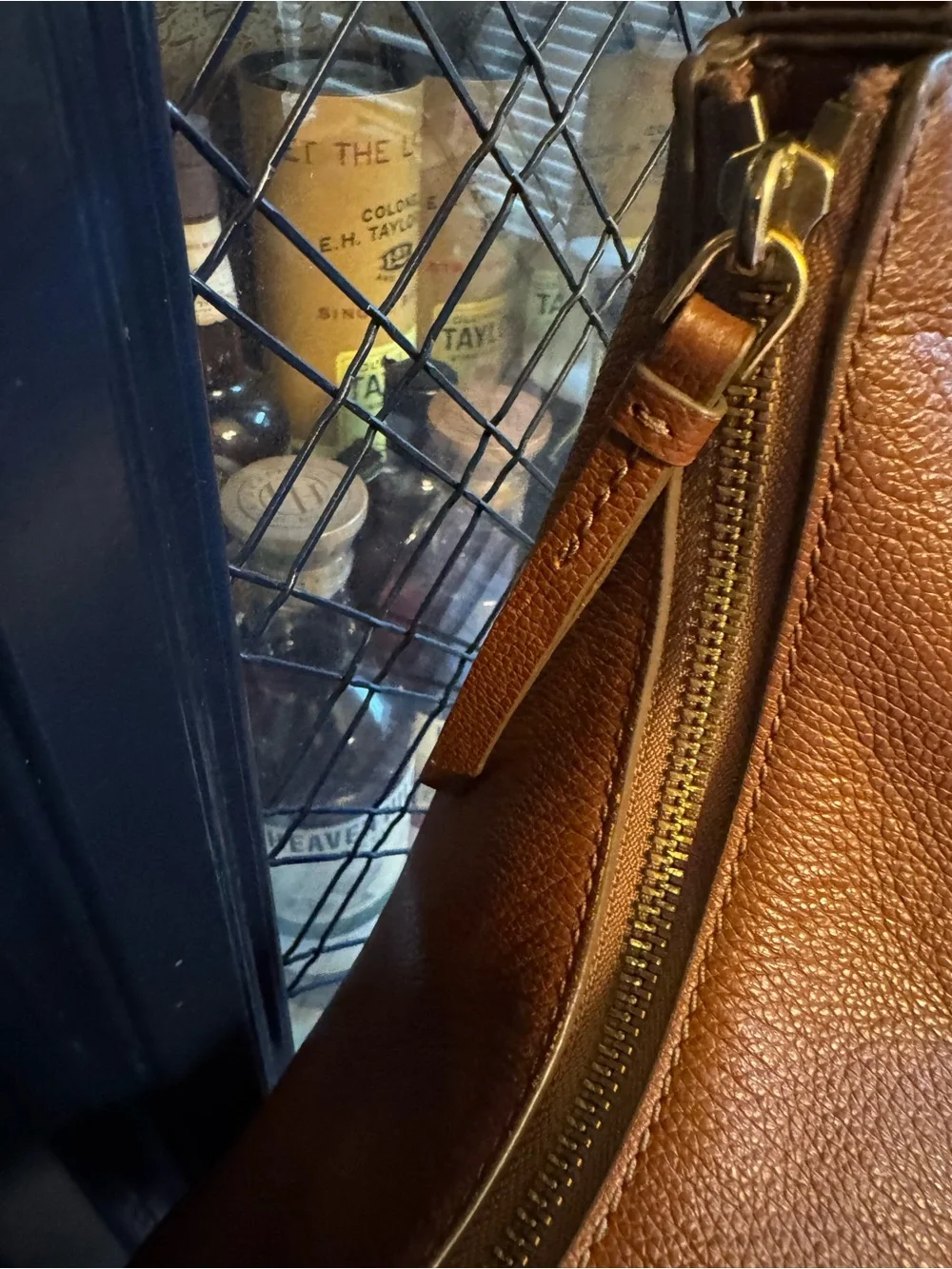 Fossil Shae Hobo Bag Brown Leather Shoulder Crescent Purse Boho Luxury Western